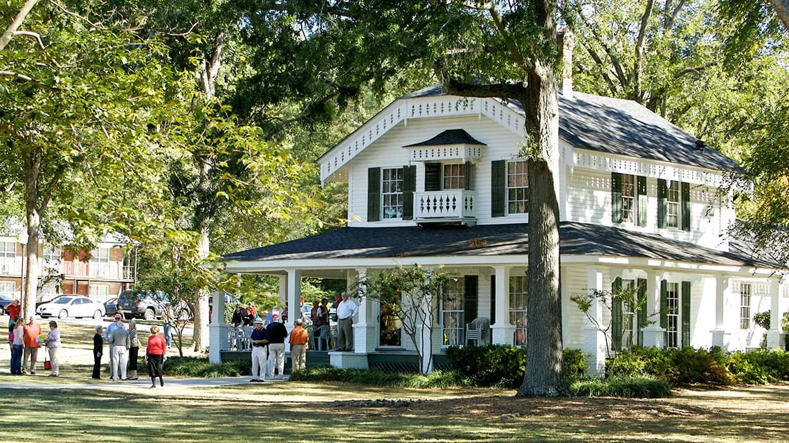 The Alumni House at Jacksonville State University in Jacksonville, Alabama